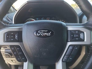 2015 Ford F-150 Lariat 4WD SuperCrew 145
